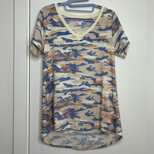 LuLaRoe “Christy T” v-neck